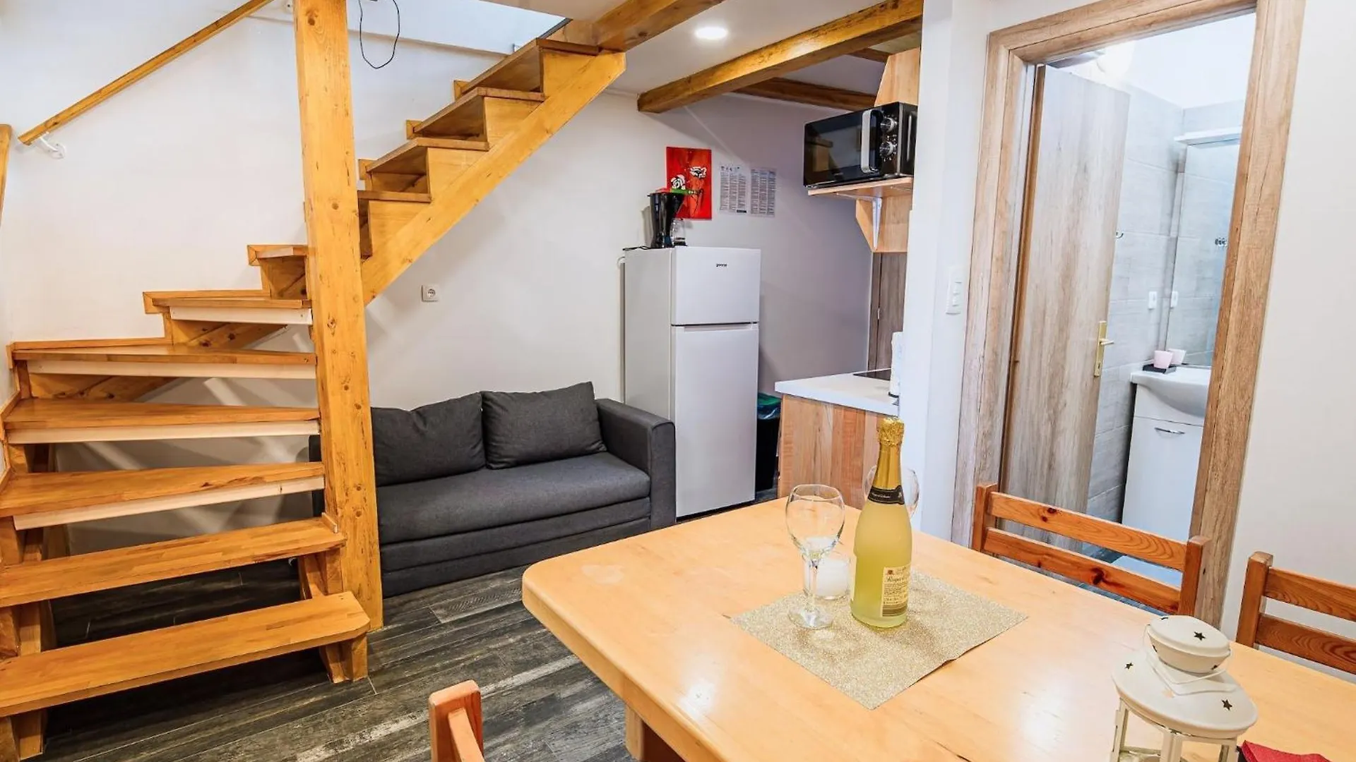 Sleek And Stylish Umag Apartments With Sea View - Comfort Two Bedroom Apartment With Terrace